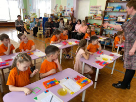 Преемственность: ДОУ и лицей Преемственность: ДОУ и лицей.