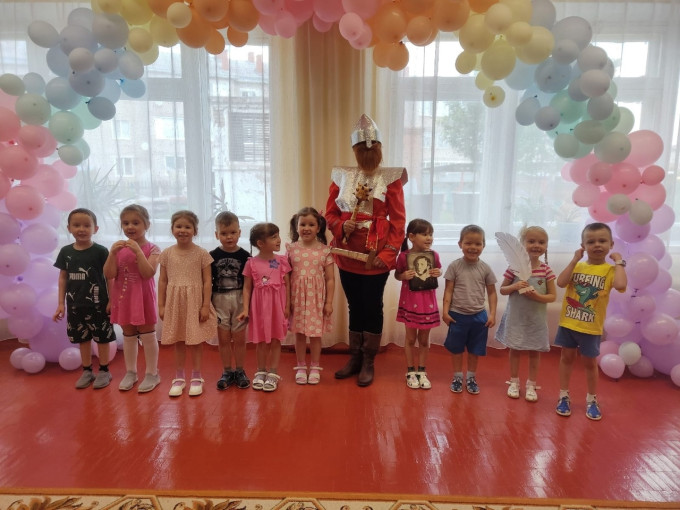 "По следам сказок" "По следам сказок".